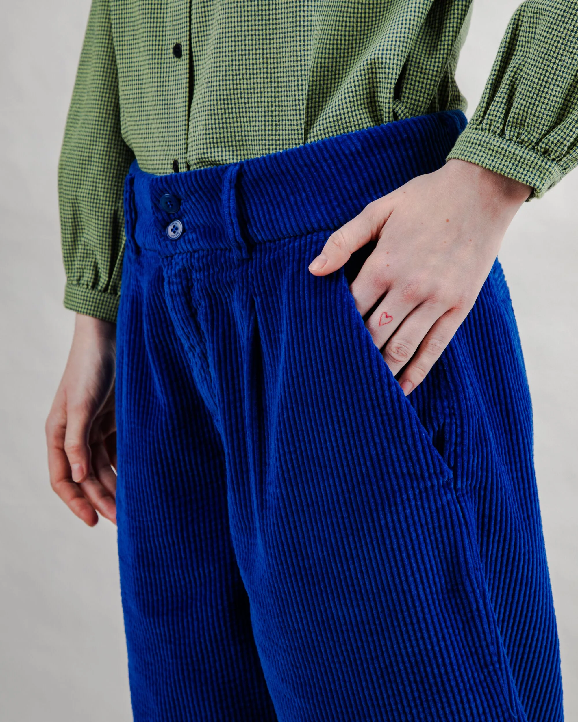 Corduroy Pleated Pants Klein Blue - Image 4