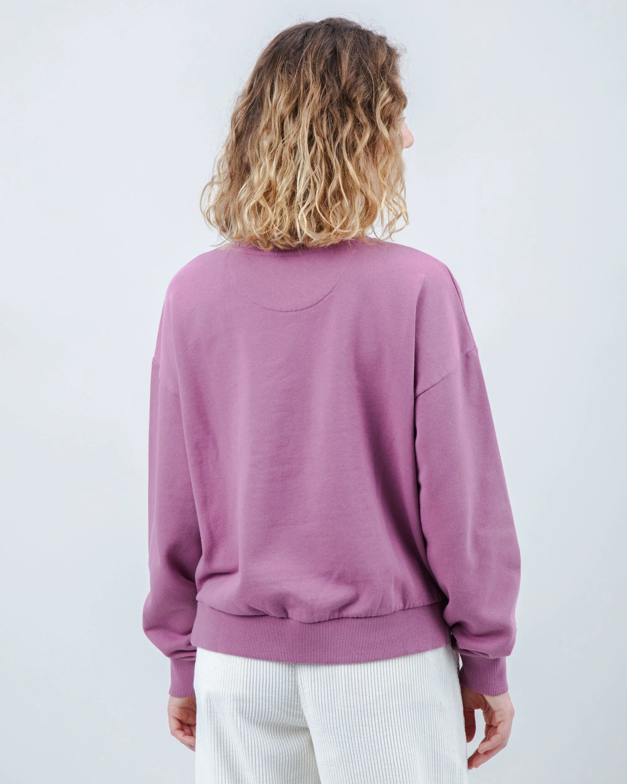 Peanuts Snoopy Doghouse Rounded Cotton Sweatshirt Grape - Image 4